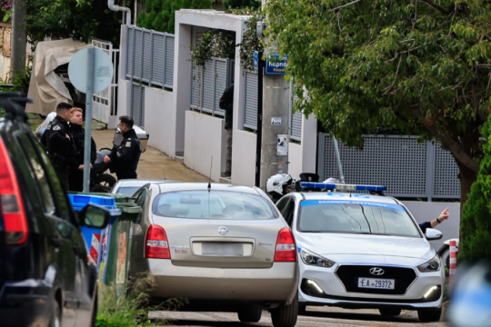 Ποινική δίωξη για ανθρωποκτονία στον πατροκτόνο της Γλυφάδας