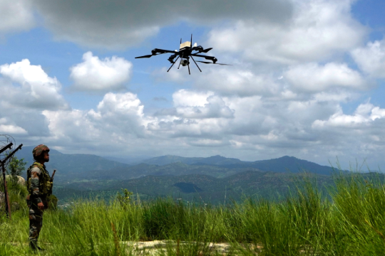 στρατιωτικό drone