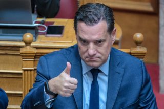 «Μπεν Χουρ» στις οθόνες, πατατάκια στο διάλειμμα