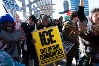 Παραιτήθηκε ο διευθυντής της ICE έναν χρόνο μετά την έναρξη της εκστρατείας απελάσεων του Τραμπ