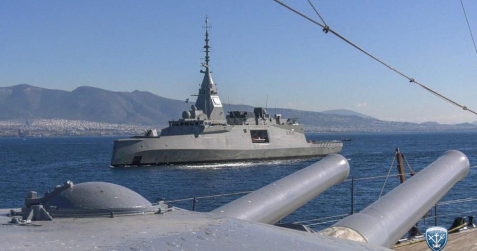 Ο «Κίμων» πάνω από την καθημερινότητα