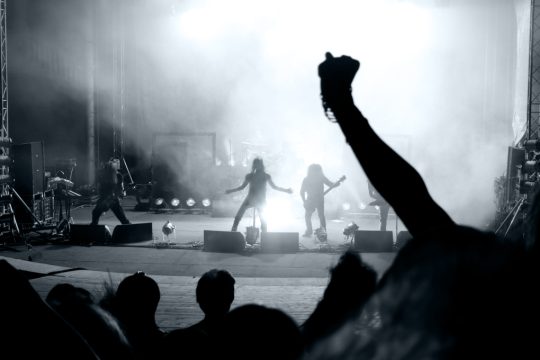 Η playlist της αλληλεγγύης [βίντεο]