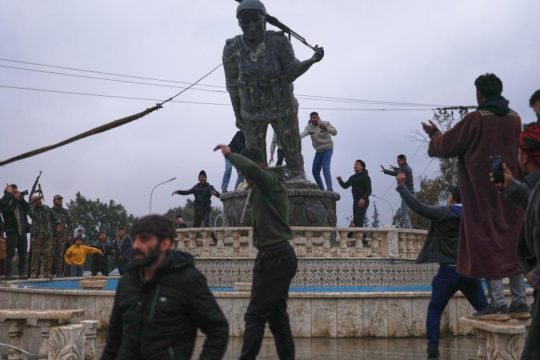 Κούρδοι στη Βόρεια Συρία: Συμφωνία ενσωμάτωσης υπέγραψαν οι SDF