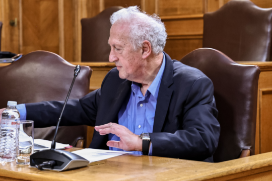 «Κατακεραύνωσε» την κυβέρνηση ο Σκανδαλίδης στην εξεταστική του ΟΠΕΚΕΠΕ