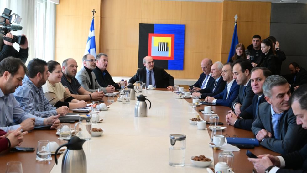 Σύσκεψη με αγρότες
