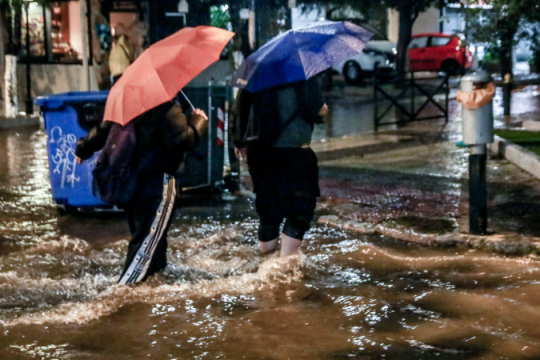 Στο «κόκκινο» η Κρήτη για την κακοκαιρία