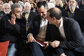 Νέα Αριστερά: Η αποτίμηση της πολιτικής απόφασης, από τις δύο βασικές πολιτικές ομάδες