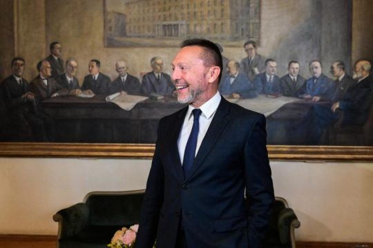 Ο Στουρνάρας, τα στουρνάρια και ο Χουλιαράκης