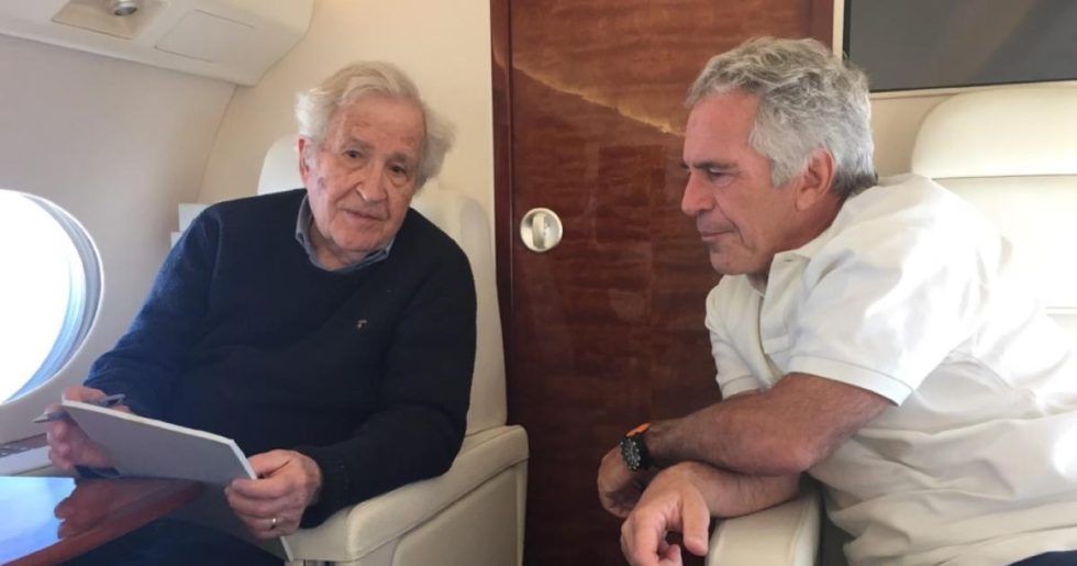 Η σύζυγος του Τσόμσκι απολογείται για τη σχέση του ζεύγους με τον Έπστιν