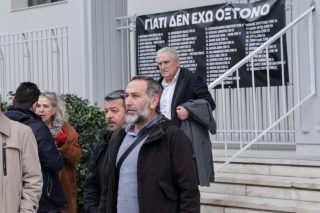 Στον αέρα η δίκη για τα βίντεο στα Τέμπη - Αποχή από την πρόεδρο λόγω Κωνσταντοπούλου