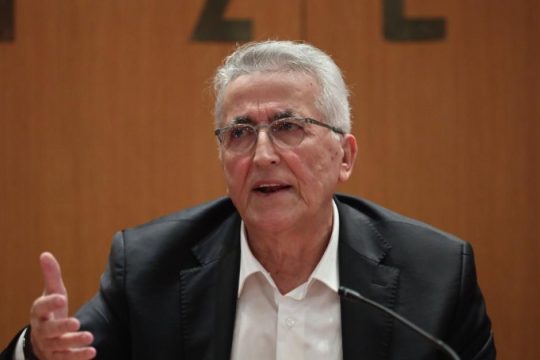 Η πρώτη αντίδραση Παναγόπουλου για τη δέσμευση των λογαριασμών του