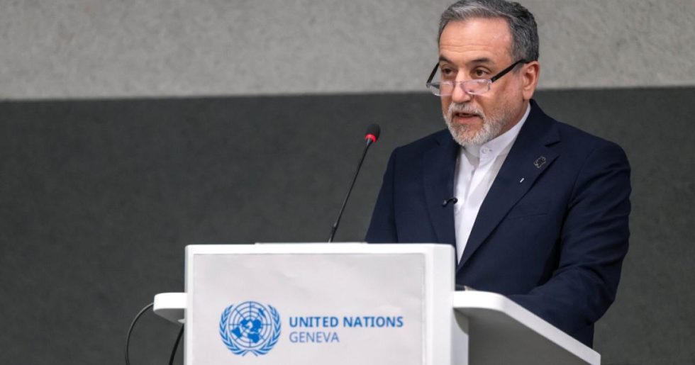 ΥΠΕΞ Ιράν: «Η πορεία προς τη συμφωνία έχει ξεκινήσει»