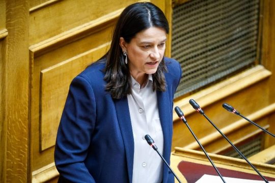 Με τις ψήφους της ΝΔ ψηφίστηκε η... «Κοινωνική Συμφωνία» για τις Συλλογικές Συμβάσεις Εργασίας