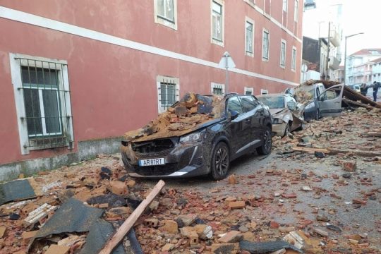 Καταιγίδα Κριστίν στην Πορτογαλία: 2,5 δισ. ευρώ για την αποκατάσταση των ζημιών