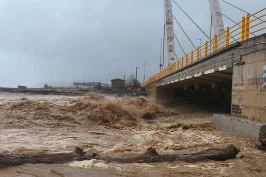 Καιρός: Ζημιές και σοβαρά προβλήματα σε όλη τη χώρα [εικόνες+βίντεο]