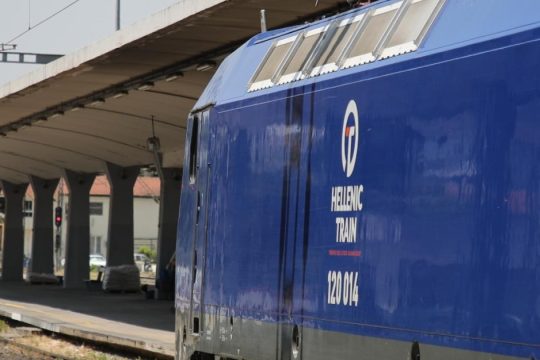 Προβλήματα και καθυστερήσεις σε δρομολόγια τρένων με επίκεντρο τη Θεσσαλονίκη