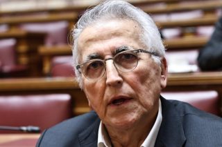Όλοι ύποπτοι