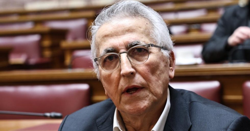Όλοι ύποπτοι