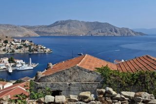 Τουρίστες χωρίς σύνορα, δήμοι χωρίς πόρους