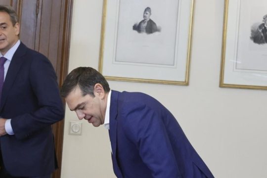 Τι δείχνει νέα δημοσκόπηση για Μητσοτάκη, Τσίπρα και Καρυστιανού