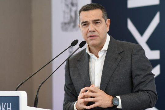 Γιάννενα - Τσίπρας: Για μια νέα μεταπολίτευση, μια ειρηνική επανάσταση [βίντεο]