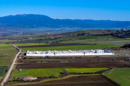 Νεκρός βαρυποινίτης από πυροβολισμό στης φυλακές Δομοκού