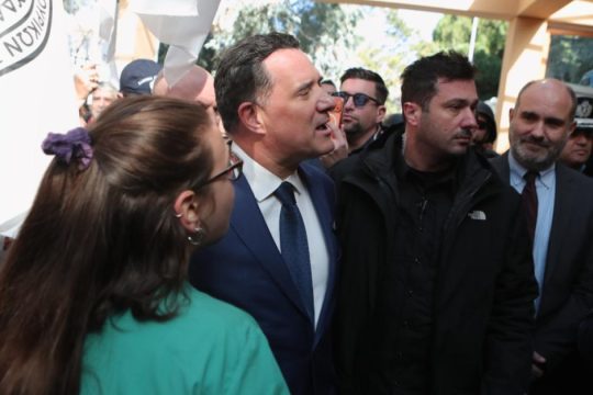 «Στενό μαρκάρισμα» ΣΥΡΙΖΑ σε Γεωργιάδη: Ακόμη να ζητήσει συγγνώμη;