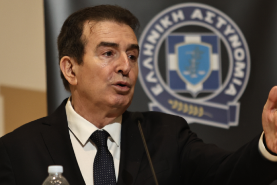 Ποινικός λαϊκισμός: Οκτώ νέες φυλακές ετοιμάζει ο Χρυσοχοΐδης