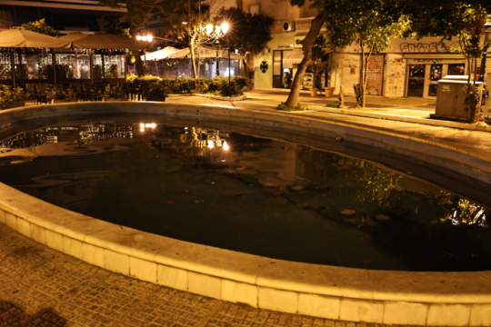 Αχτίδα αισιοδοξίας για το δίχρονο που έπεσε σε σιντριβάνι στην Καλλιθέα