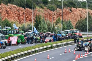 Συλλήψεις κτηνοτρόφων για την ευλογιά - «Να τις εκατοστήσουν» το σχόλιο Μόσχου