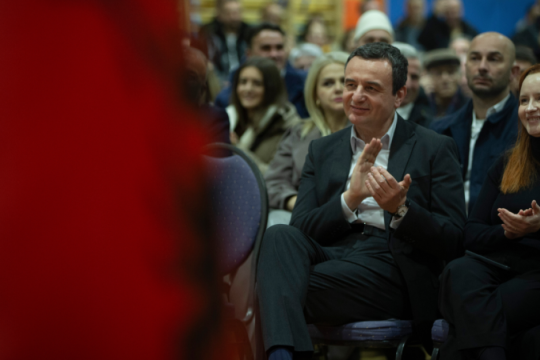 Ο Κούρτι επιστρέφει στο «τιμόνι» του Κοσόβου