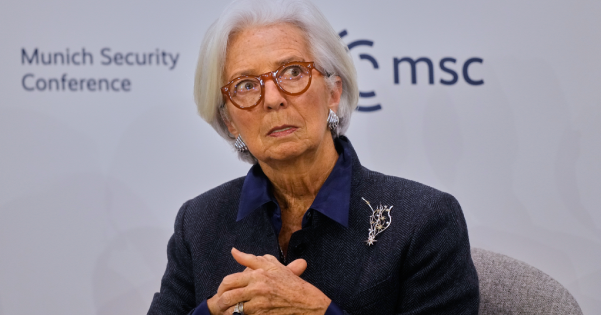 Αυξήση επιτοκίων στην ΕΚΤ: Η Λαγκάρντ μιλά για ανα