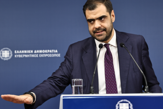Θα μας κάνει και μηνύσεις τώρα ο Παύλος Μαρινάκης;