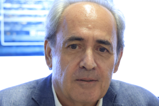 Ο πρώην πρύτανης «καρφώνει» κυβέρνηση και πρυτανικές αρχές για το ΑΠΘ