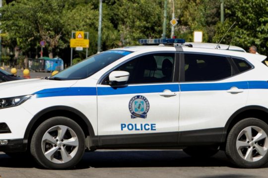 Άγρια δολοφονία στη Νέα Μάκρη: 36χρονος ξυλοκοπήθηκε μέχρι θανάτου από την πρώην του και άλλα 4 άτομα