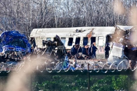 Τέμπη: Η Εισαγγελέας Λάρισας ζητά εκταφή 9 σορών μέχρι το τέλος της εβδομάδας