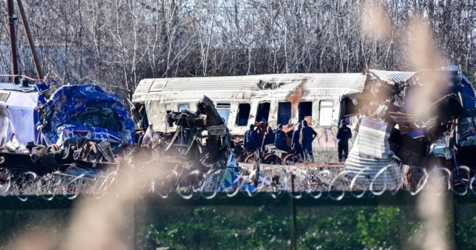 Τέμπη: Η Εισαγγελέας Λάρισας ζητά εκταφή 9 σορών μέχρι το τέλος της εβδομάδας