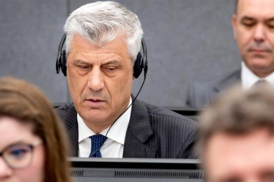 Ειδικό Δικαστήριο για το Κόσοβο: Την καταδίκη Θάτσι για εγκλήματα πολέμου ζήτησαν οι εισαγγελείς
