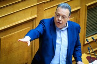 ΣΥΡΙΖΑ: Σύγκρουση δύο γραμμών στην Πολιτική Γραμματεία