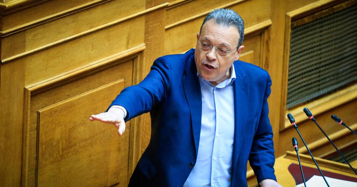 Φάμελλος: Η κυβέρνηση με νέο κοινοβουλευτικό πραξικόπημα προσπαθεί να κουκουλώσει το σκάνδαλο των υποκλοπών