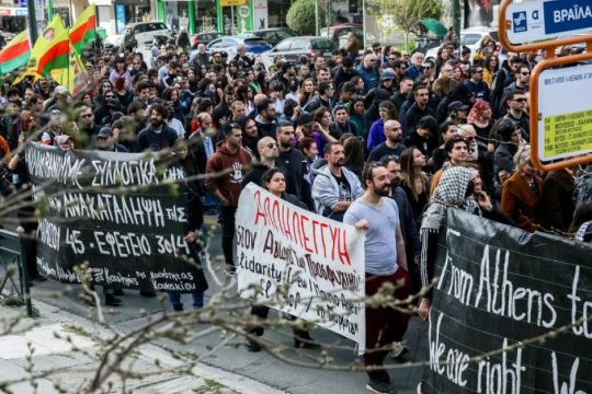 Τις τραβάει το αίμα σου…