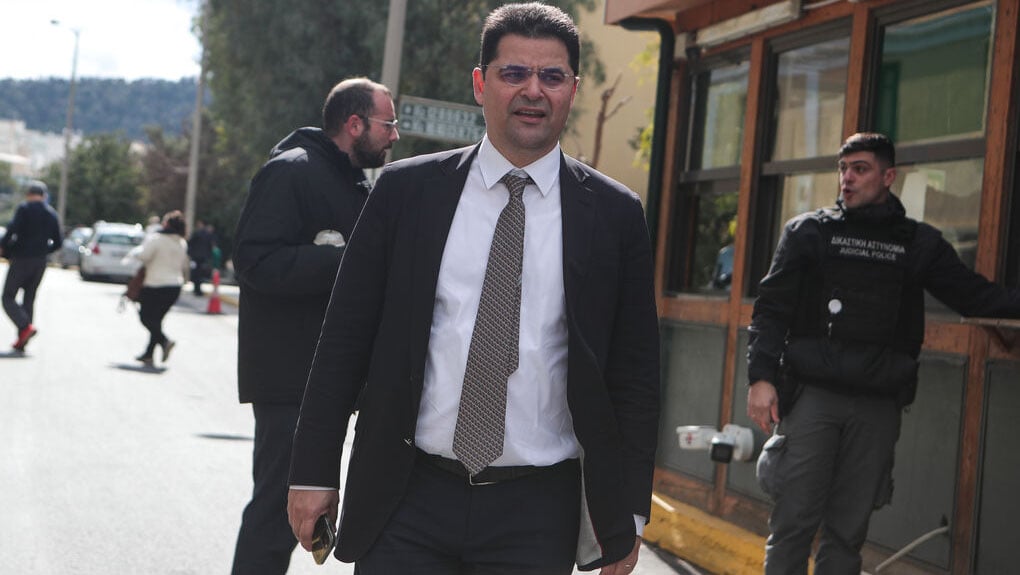 Ο Θανάσης Κουκάκης έξω από το δικαστήριο την ημέρα που ανακοινώθηκε η απόφαση για τις υποκλοπές | ΣΩΤΗΡΗΣ ΔΗΜΗΤΡΟΠΟΥΛΟΣ/EUROKINISSI