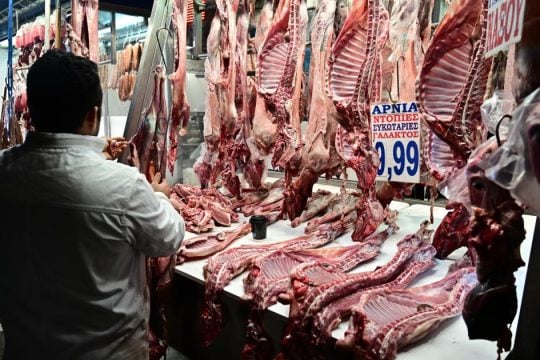 Γιατί είναι «αίνιγμα» η φετινή τιμή του πασχαλινού οβελία