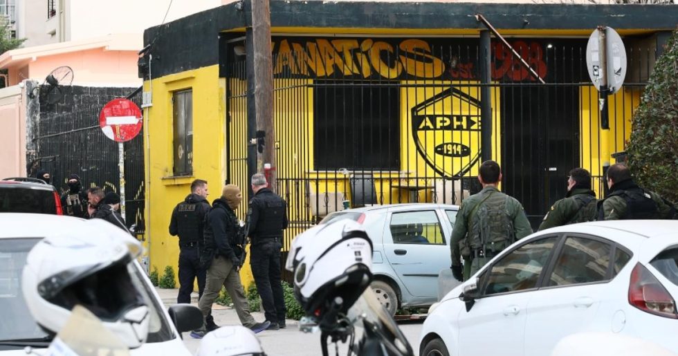 Δολοφονία 20χρονου στην Καλαμαριά: Έφοδος σε σύνδεσμο φιλάθλων του Άρη