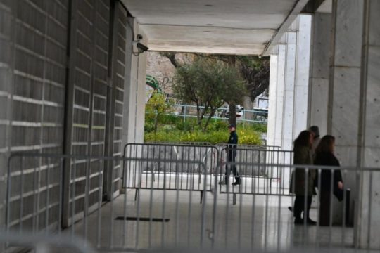 Τηλεφώνημα για βόμβα στο Εφετείο Αθηνών εν μέσω αναμονής για τις ποινές της Χρυσής Αυγής