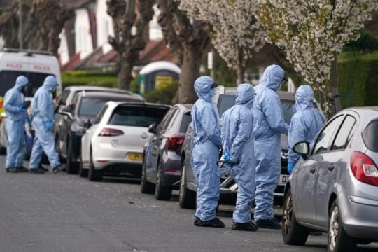 Βρετανία: «Σοκαριστικό» χαρακτήρισε ο Στάρμερ τον εμπρησμό ασθενοφόρων της εβραϊκής κοινότητας
