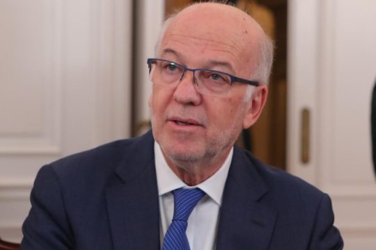 Σάλο προκαλεί ξανά ο Φλωρίδης: «Άνιωθο κάθαρμα» - «Μόνο ντροπή και αηδία»