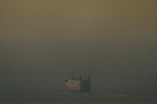 Οι Φρουροί της Επανάστασης προειδοποιούν τα πλοία να μην πλησιάζουν στα Στενά του Ορμούζ