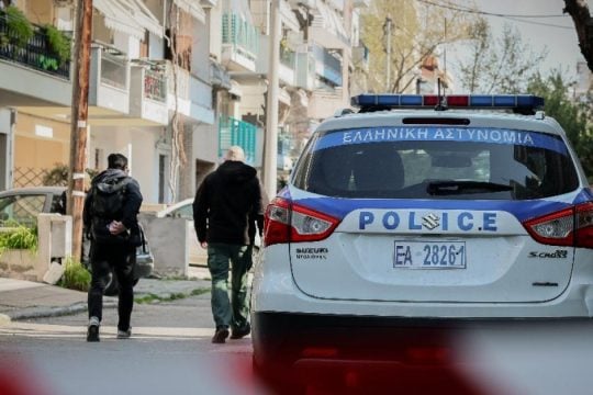 Αναζητούνται δύο άτομα για τη δολοφονία στην Καλαμαριά - Σήμερα η κηδεία του 20χρονου
