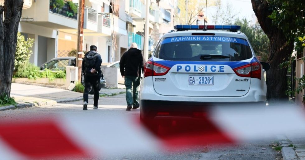 Σε εξέλιξη η απολογία του 23χρονου για τη δολοφονία του Κλεομένη στην Καλαμαριά